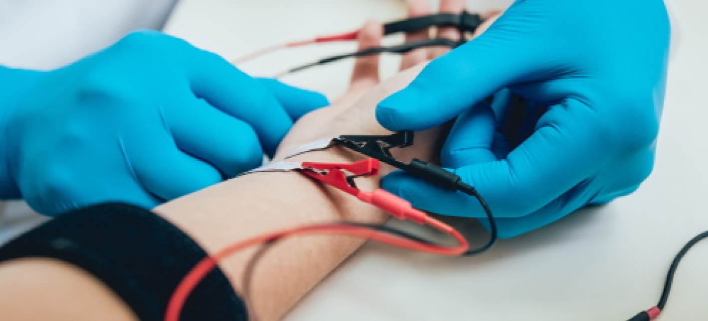 Электромиография/ электронейромиография (ЭМГ/ ЭНМГ)